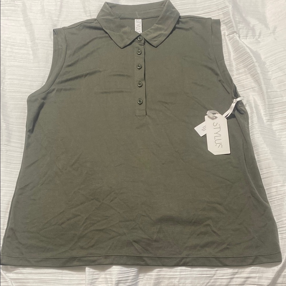 STYLUS Green Sleeveless Polo Button Down